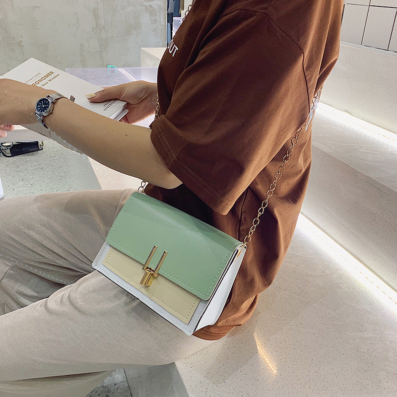 Shoulder Bag photo 1