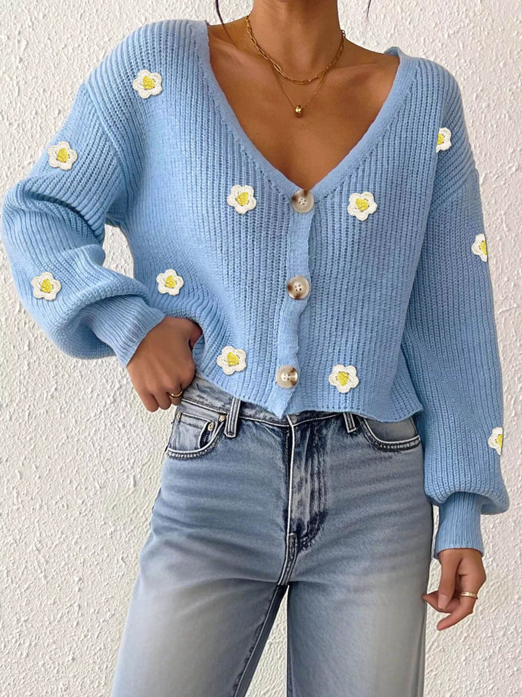Floral V-neck Button-down Cropped Cardigan (11)