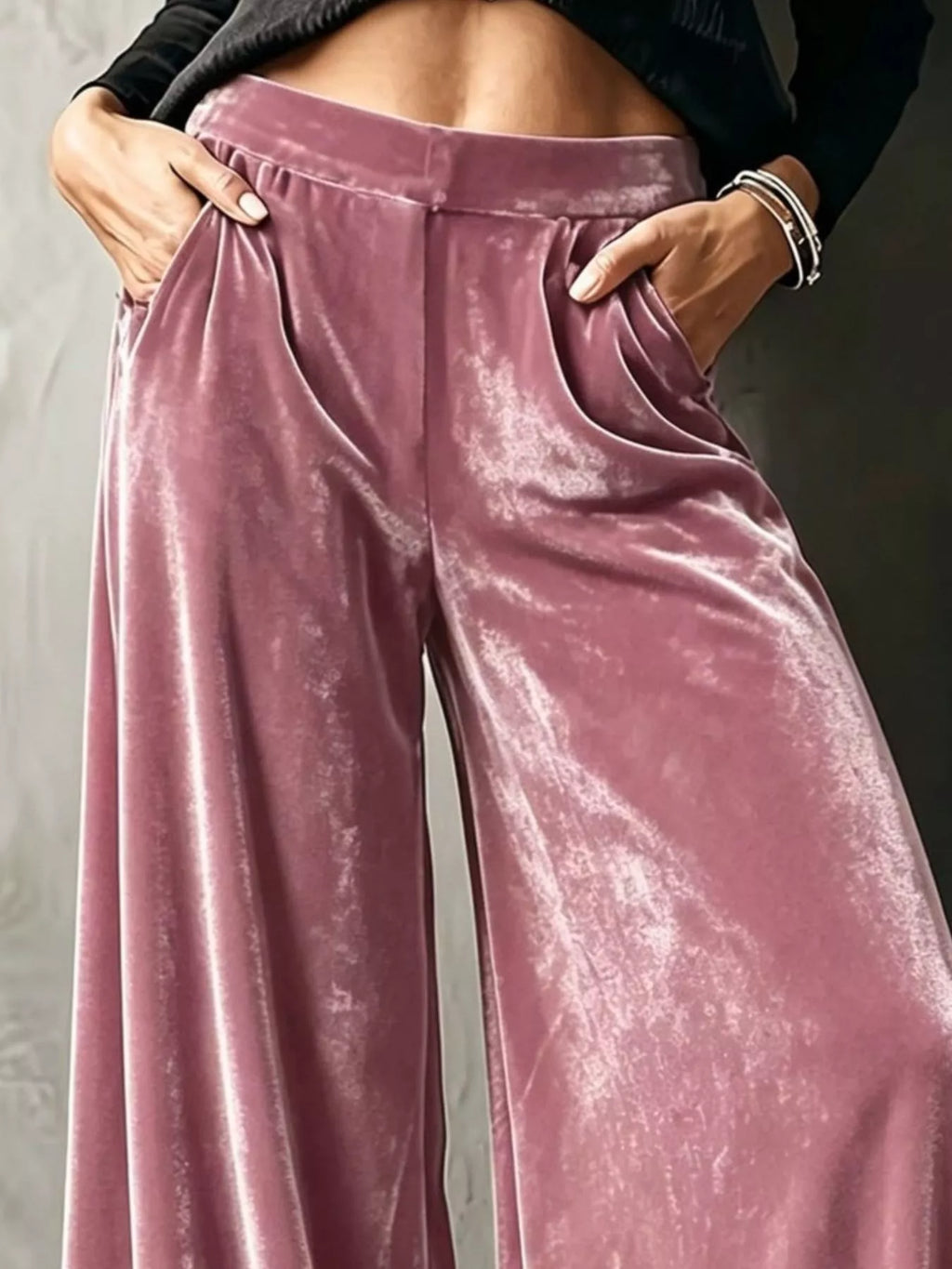 Full Size High-waisted Wide-leg Velvet Pants Plus (2)