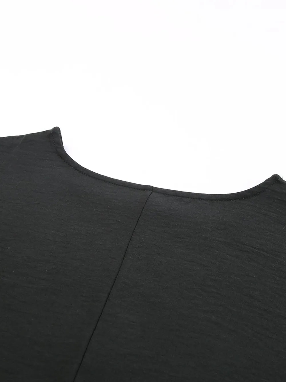 Round Neck Three-quarter Sleeve Blouse (6)