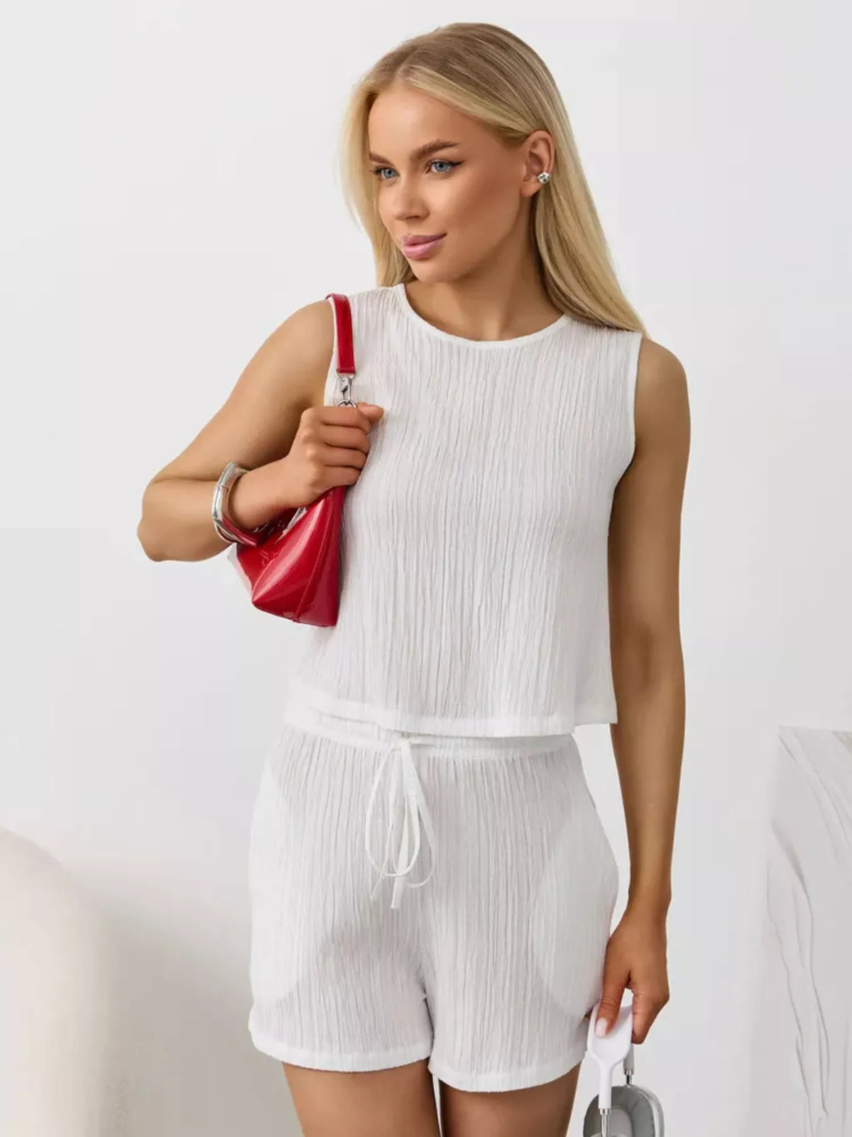 Textured Round Neck Tank Shorts Set (2)