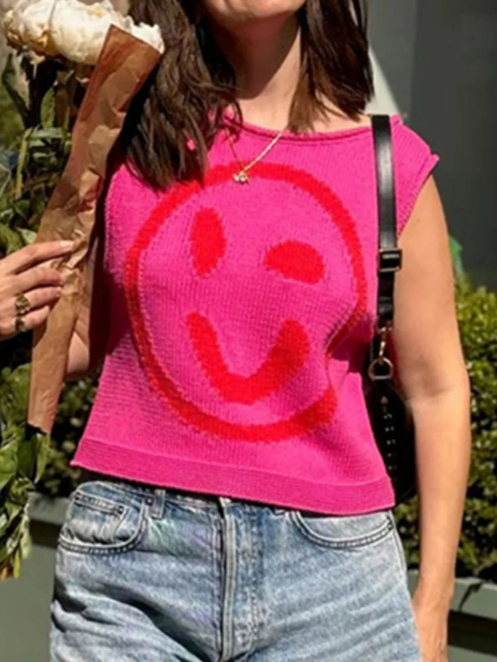 Smiley Round Neck Sweater Vest (20)