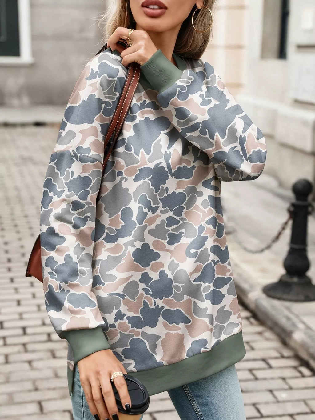 Camouflage Print Crewneck Sweatshirt (22)