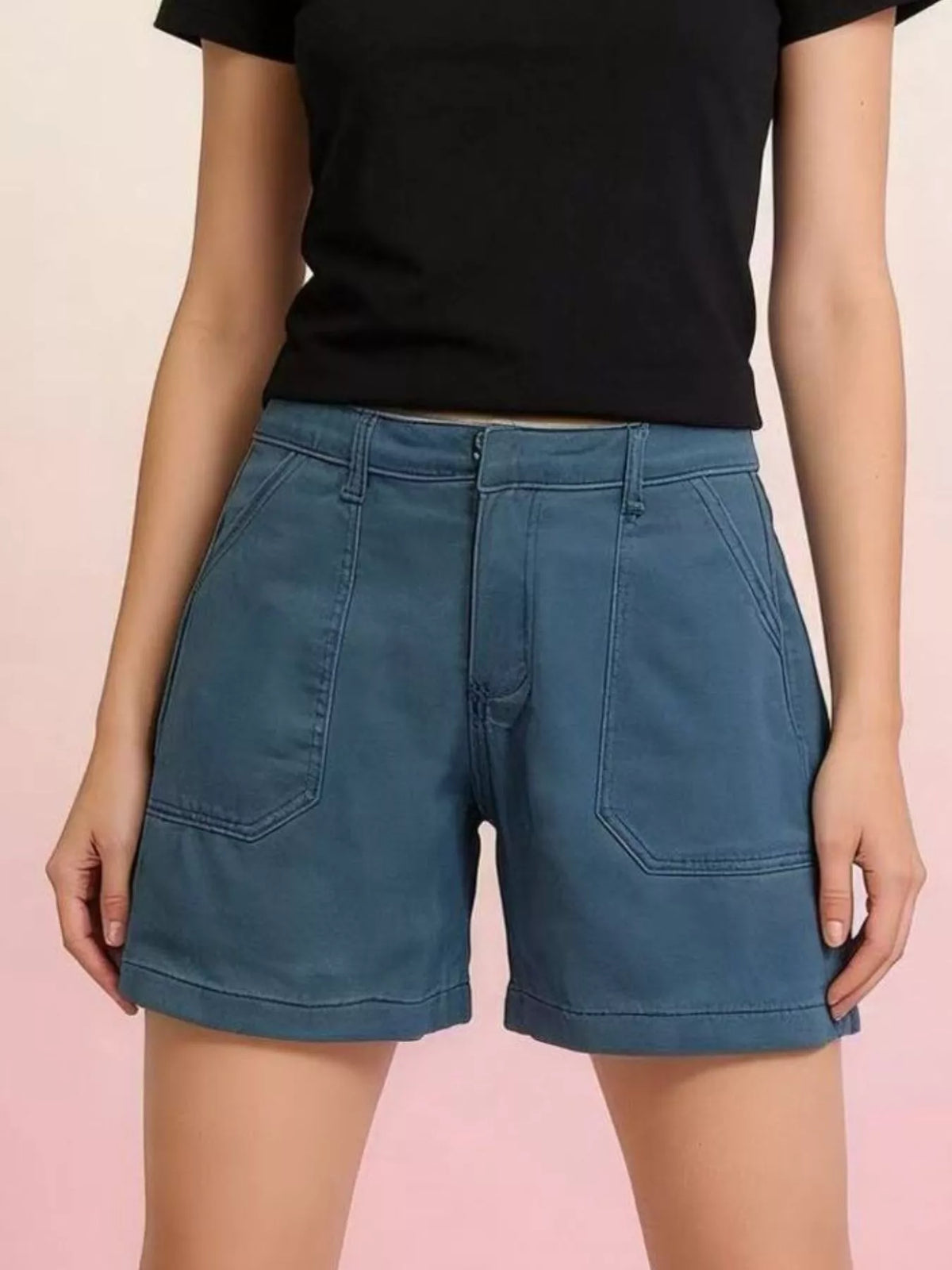 Pocketed Denim Shorts (6)