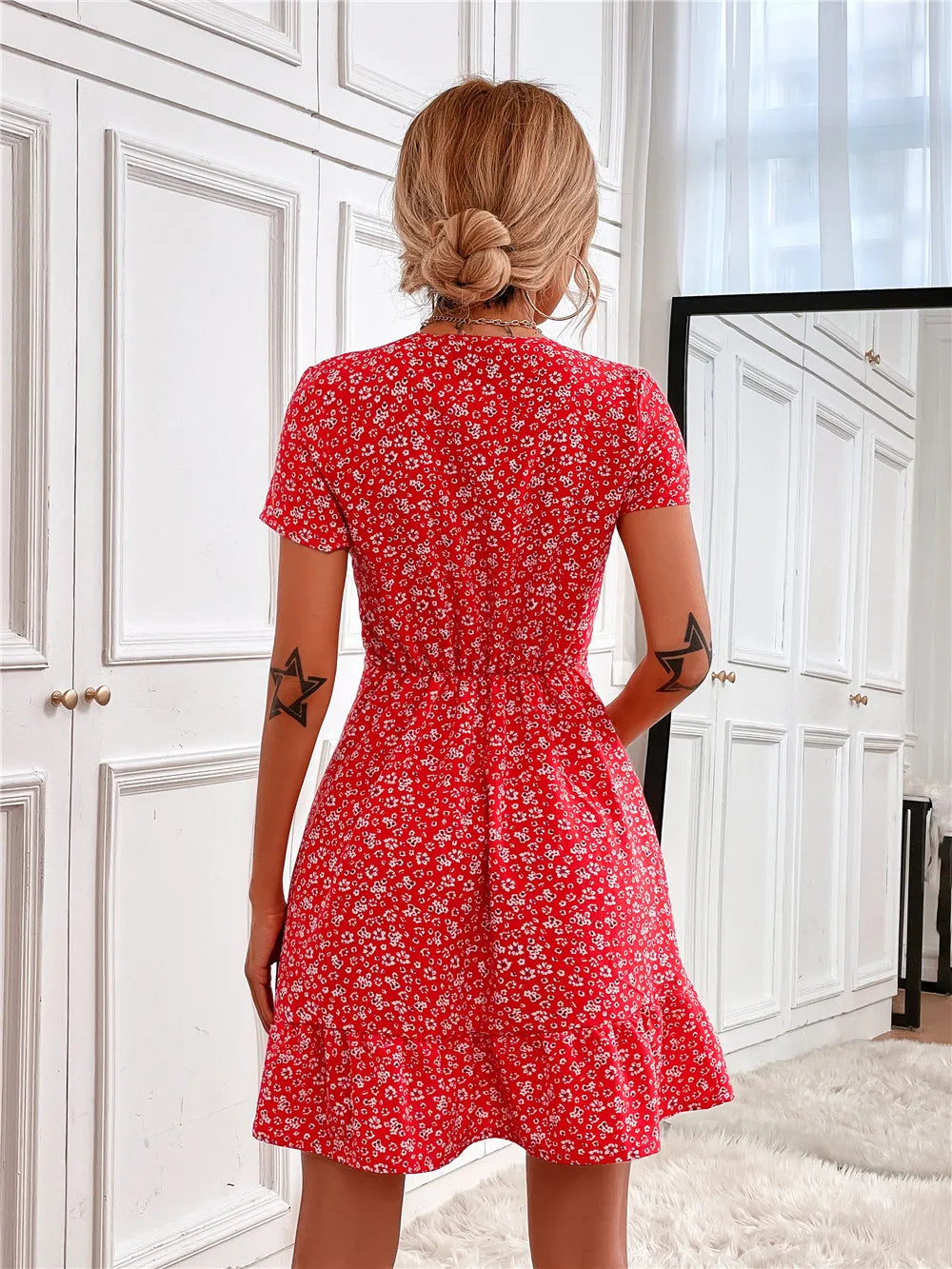 Printed Ruffled Hem V-neck Short Sleeve Mini Dress (6)