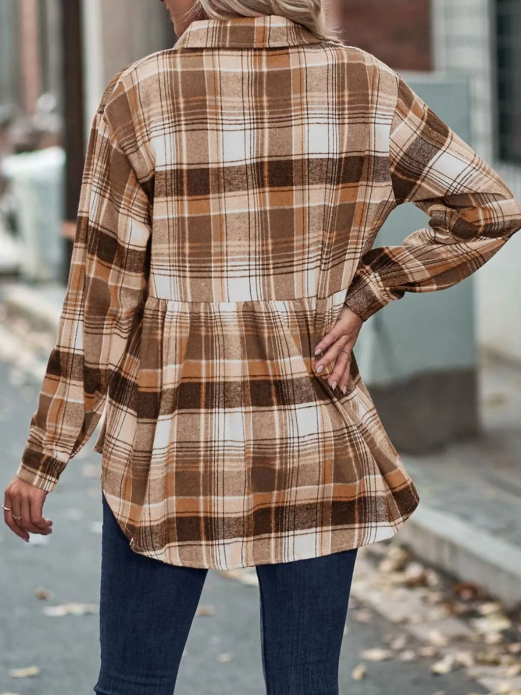 Plaid Button-down Long Sleeve Shirt (9)