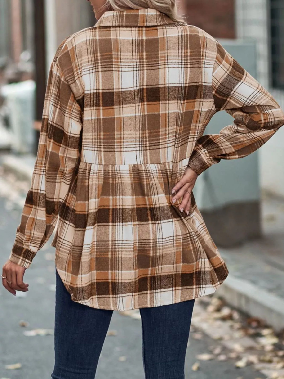 Plaid Button-down Long Sleeve Shirt (9)