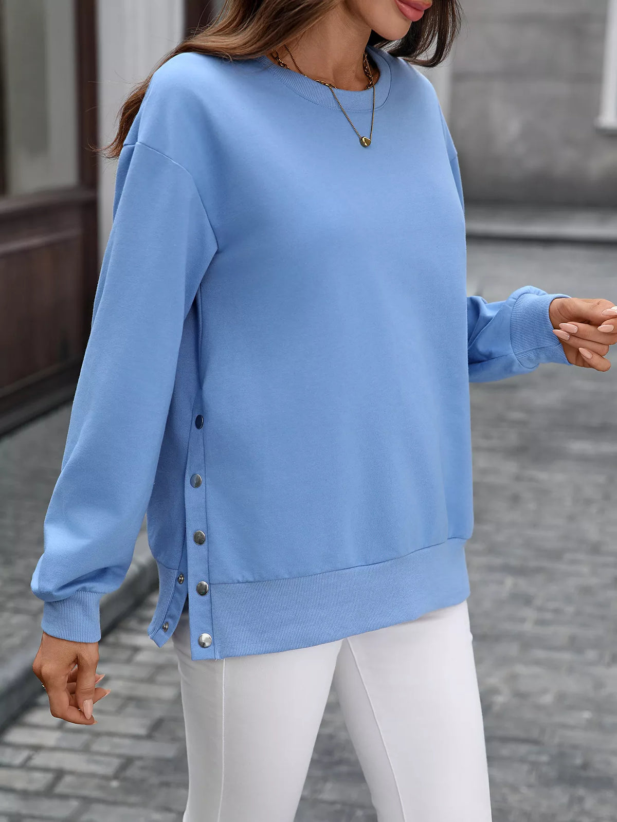 Side Snap Round Neck Sweatshirt (5)