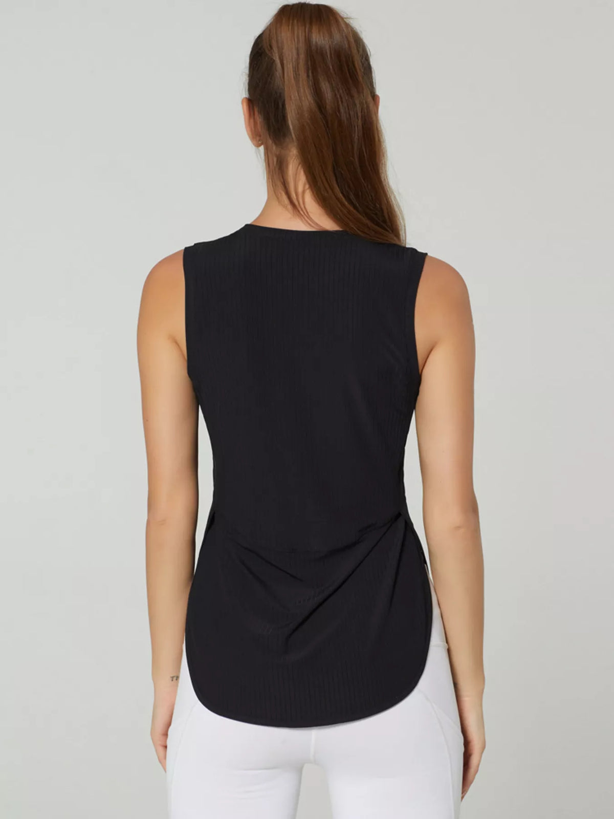 Lightweight Ribbed Active Tank (12)