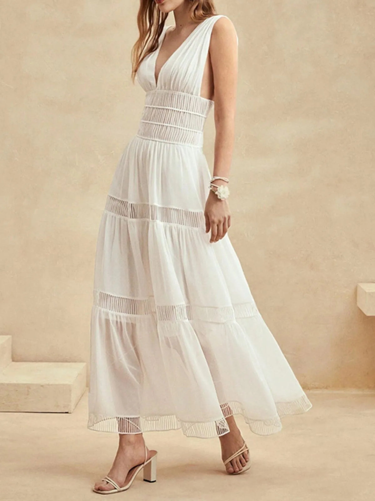 Tiered V-neck Sleeveless Maxi Dress (2)