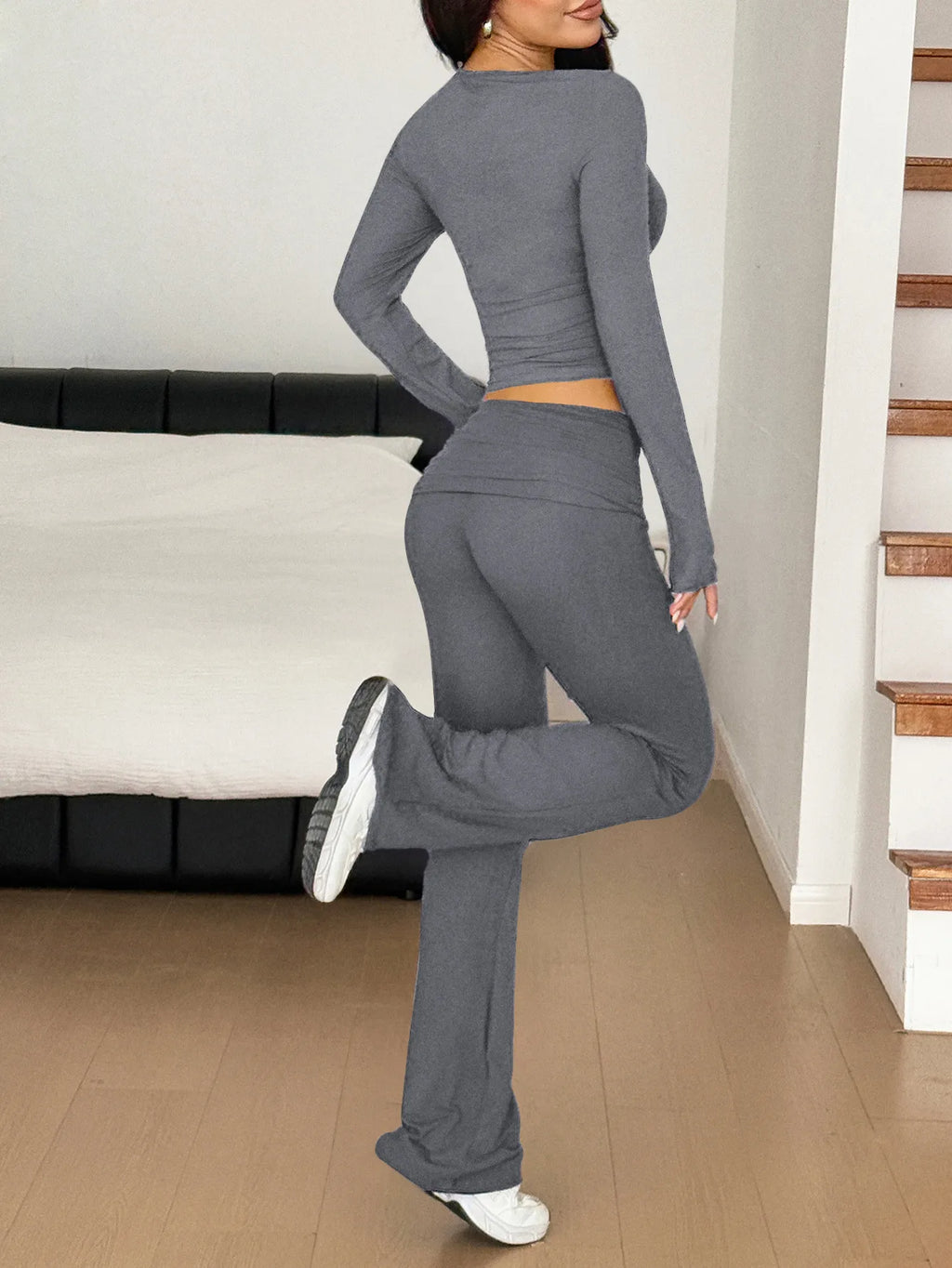 Long Sleeve Crop Top Bootcut Pants Set (15)