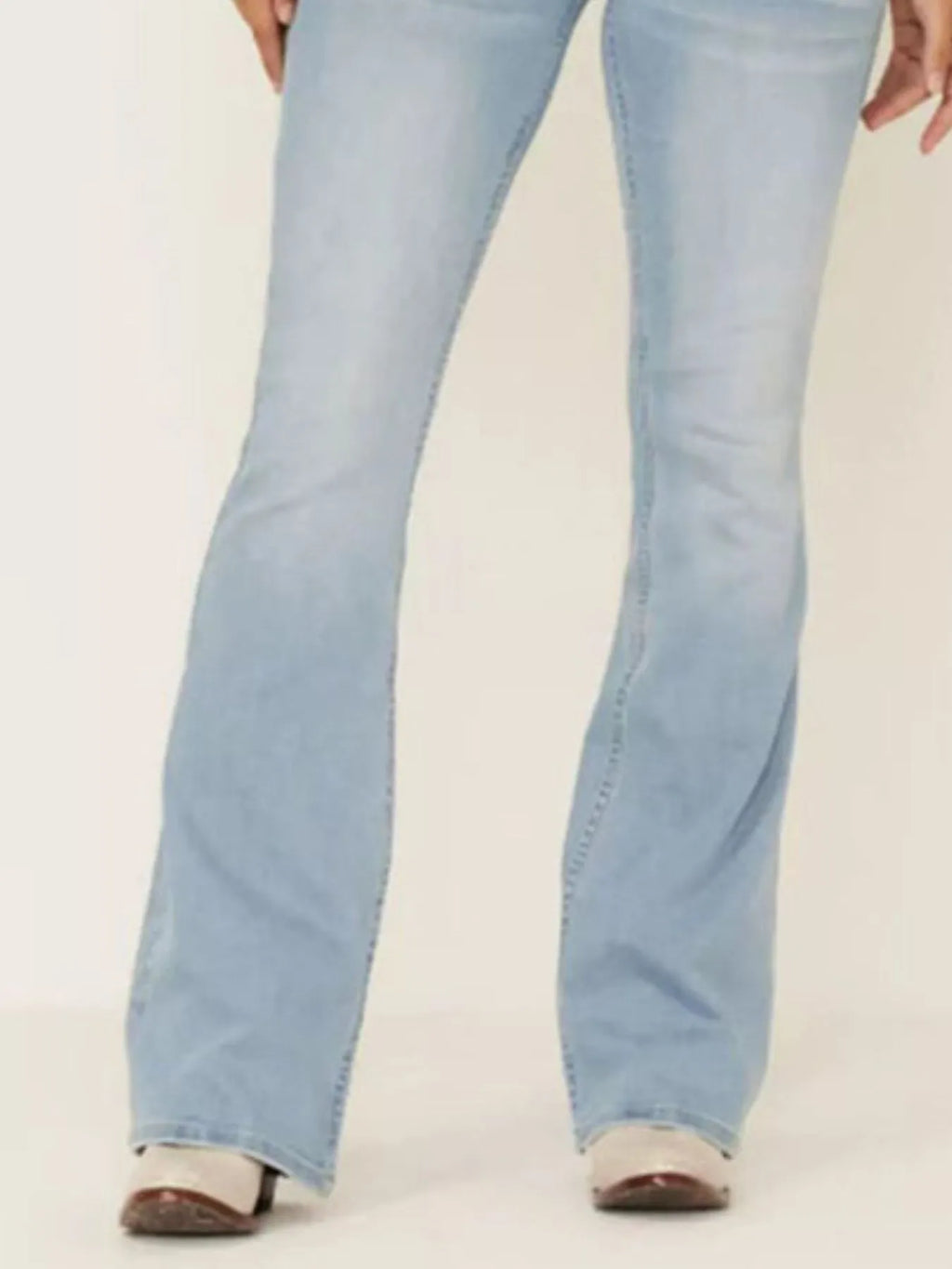 Full Size Wash Flare Jeans Pockets Plus (13)