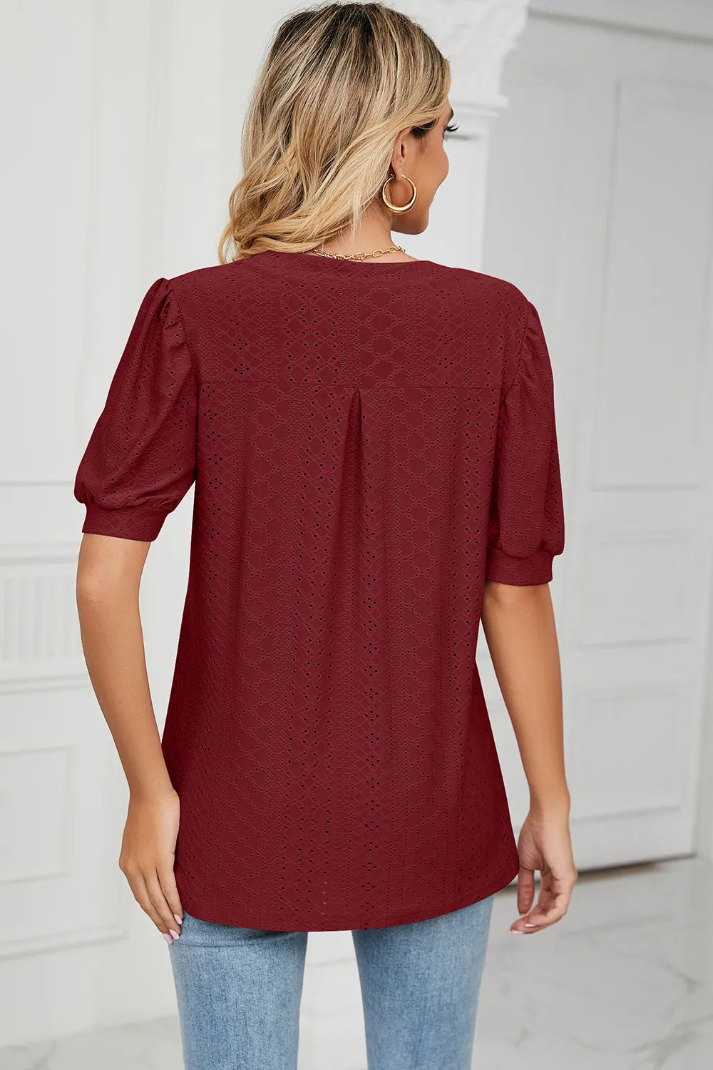 Eyelet Notched Short Sleeve T-shirt (12)
