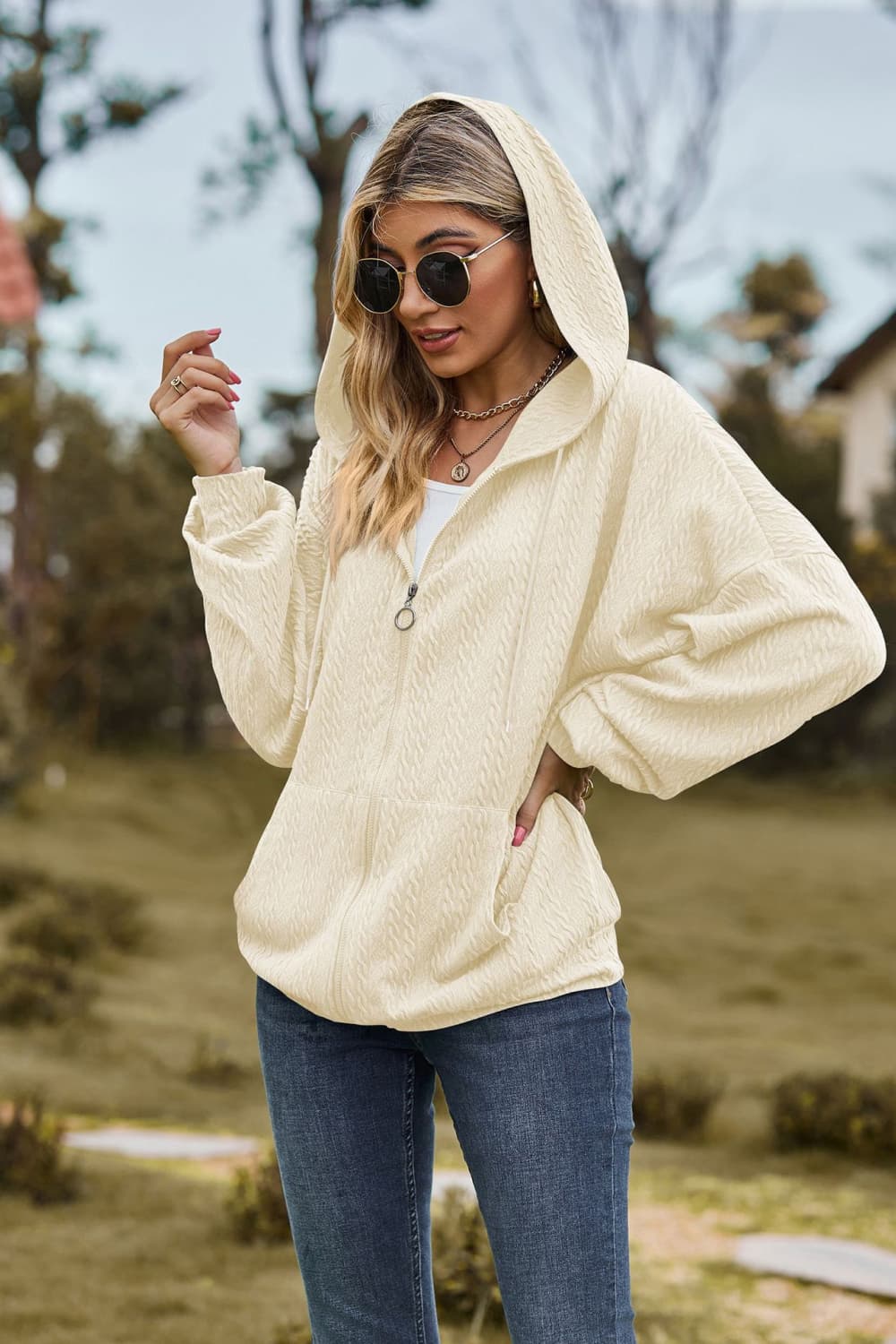 Cable-knit Long Sleeve Hooded Jacket (5)