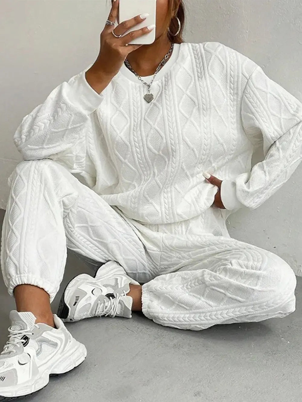 Texture Round Neck Top Pants Set (3)
