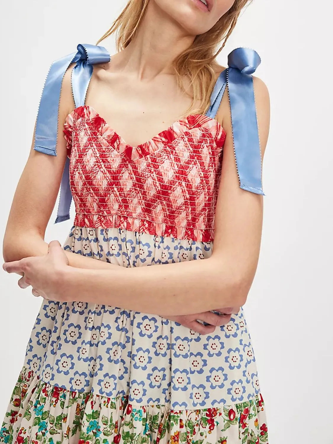 Printed V-neck Tie Shoulder Cami Dress (2)