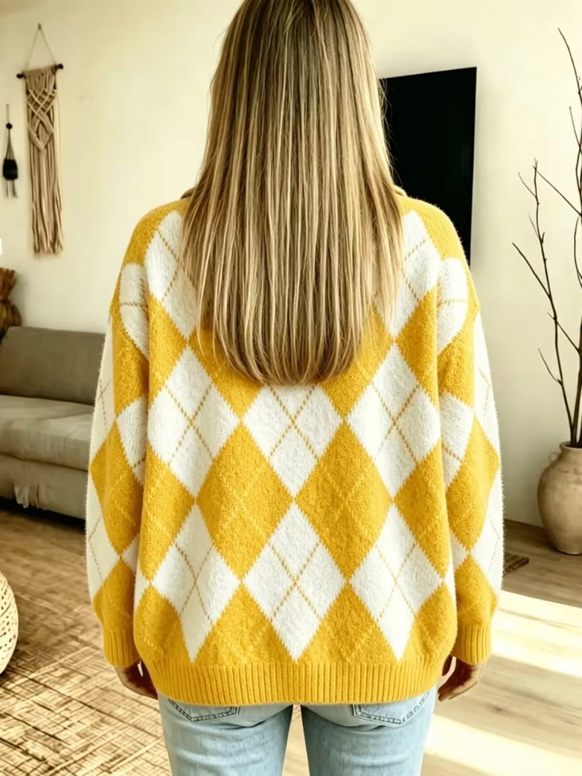 Argyle Pattern Polo Collar Sweater (10)