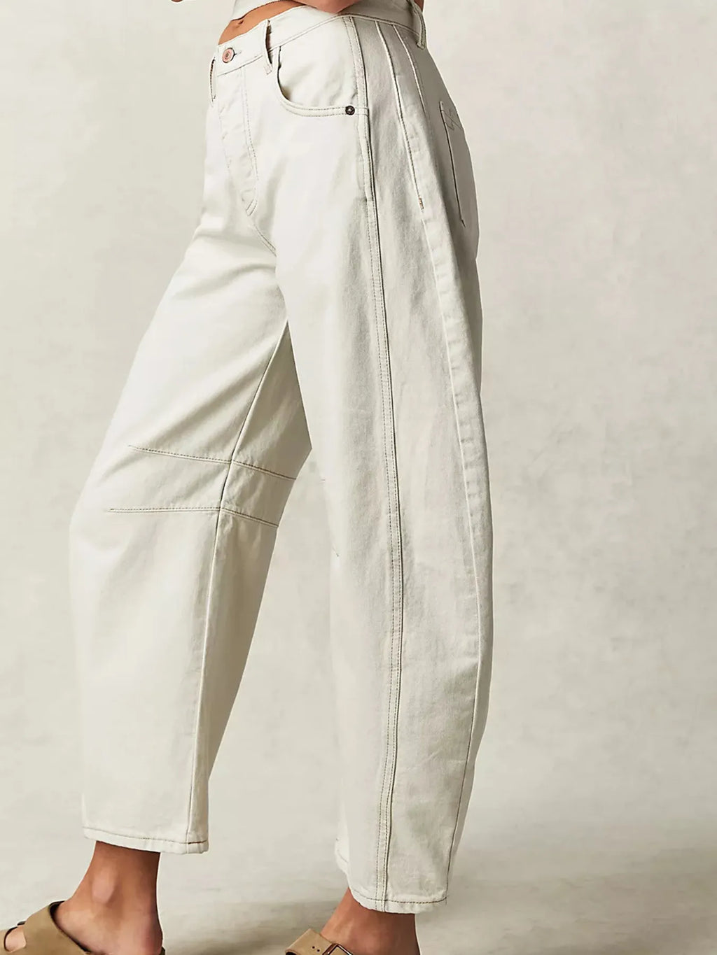Wide Leg Relaxed Fit Jeans (16)