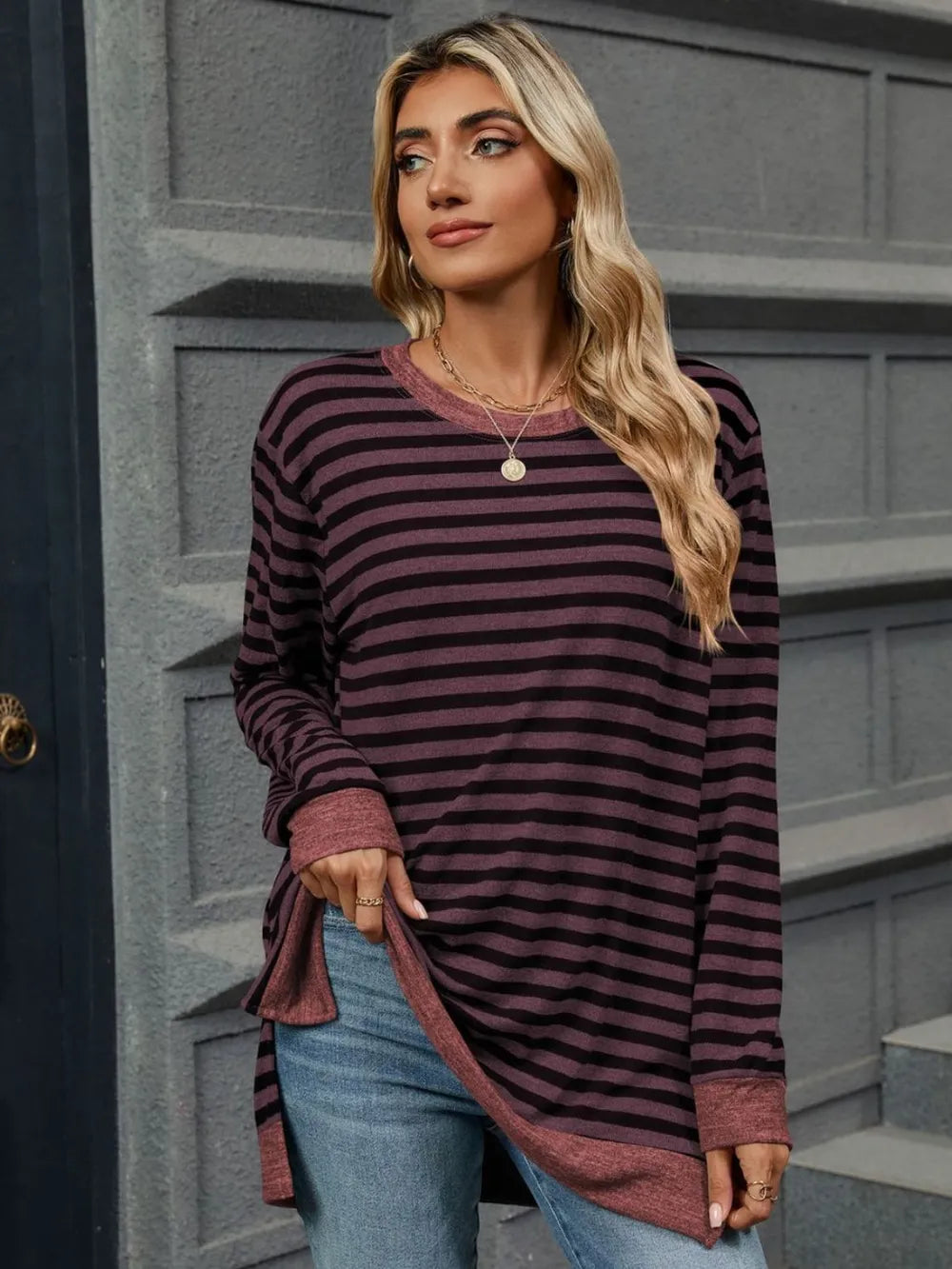 Striped Round Neck Long Sleeve T-shirt (15)
