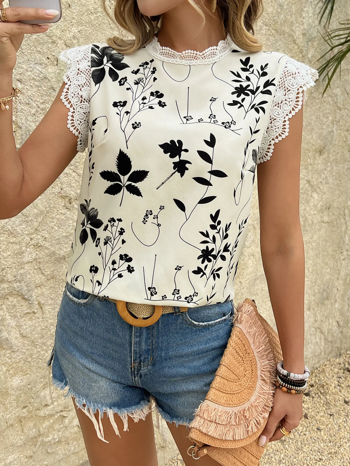 Lace Trim Sleeveless Blouse (9)