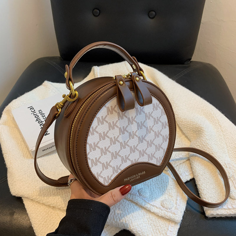 Letter Print Cool Handsome Simple Shoulder Bag photo 2