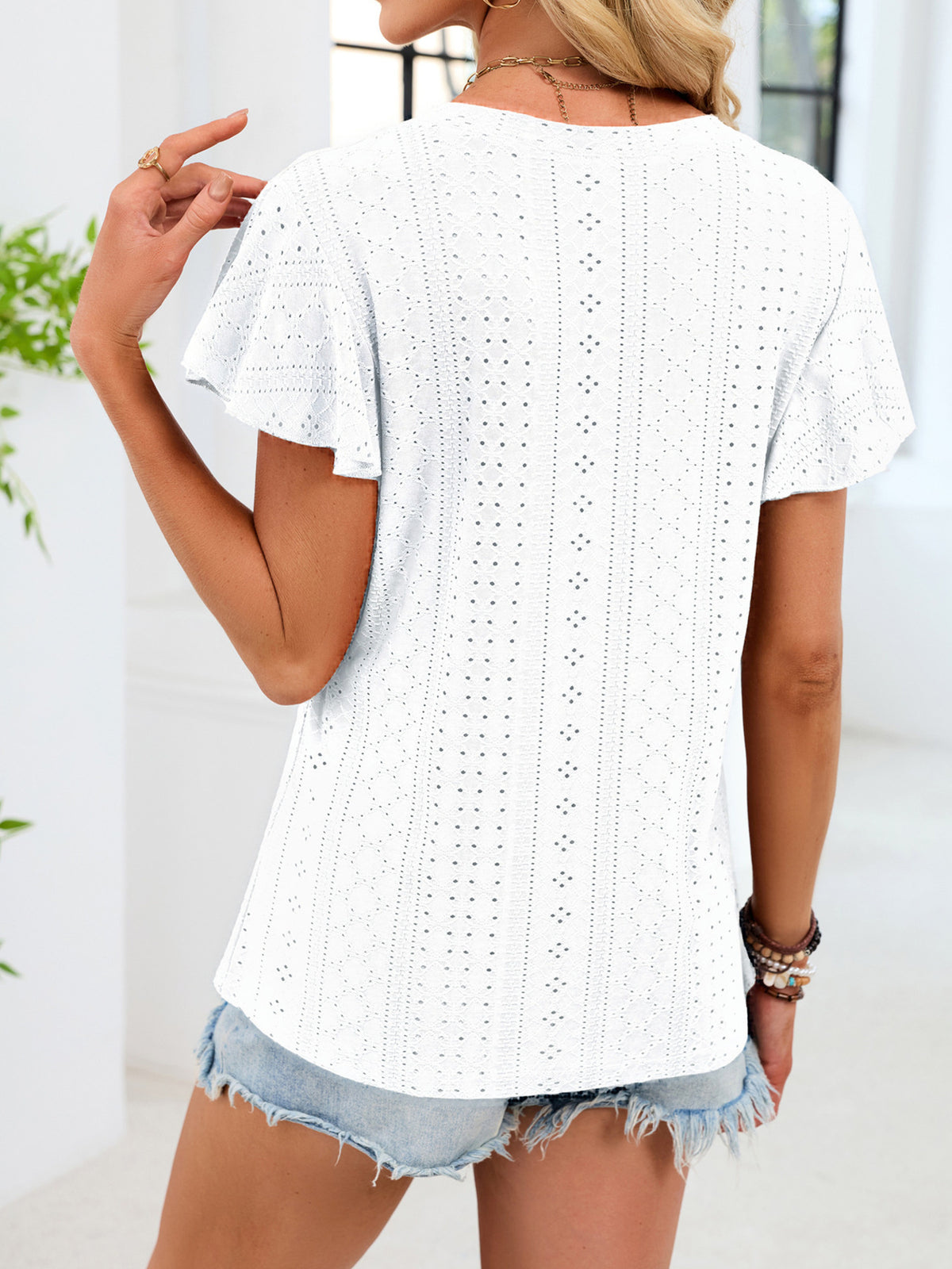 V-neck Flutter Sleeve T-shirt (17)