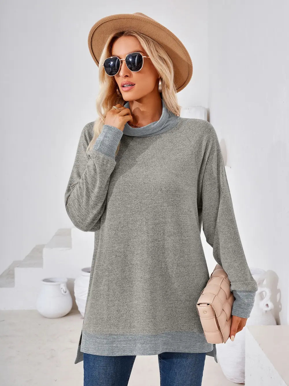 Contrast Mock Neck Long Sleeve T-shirt (24)