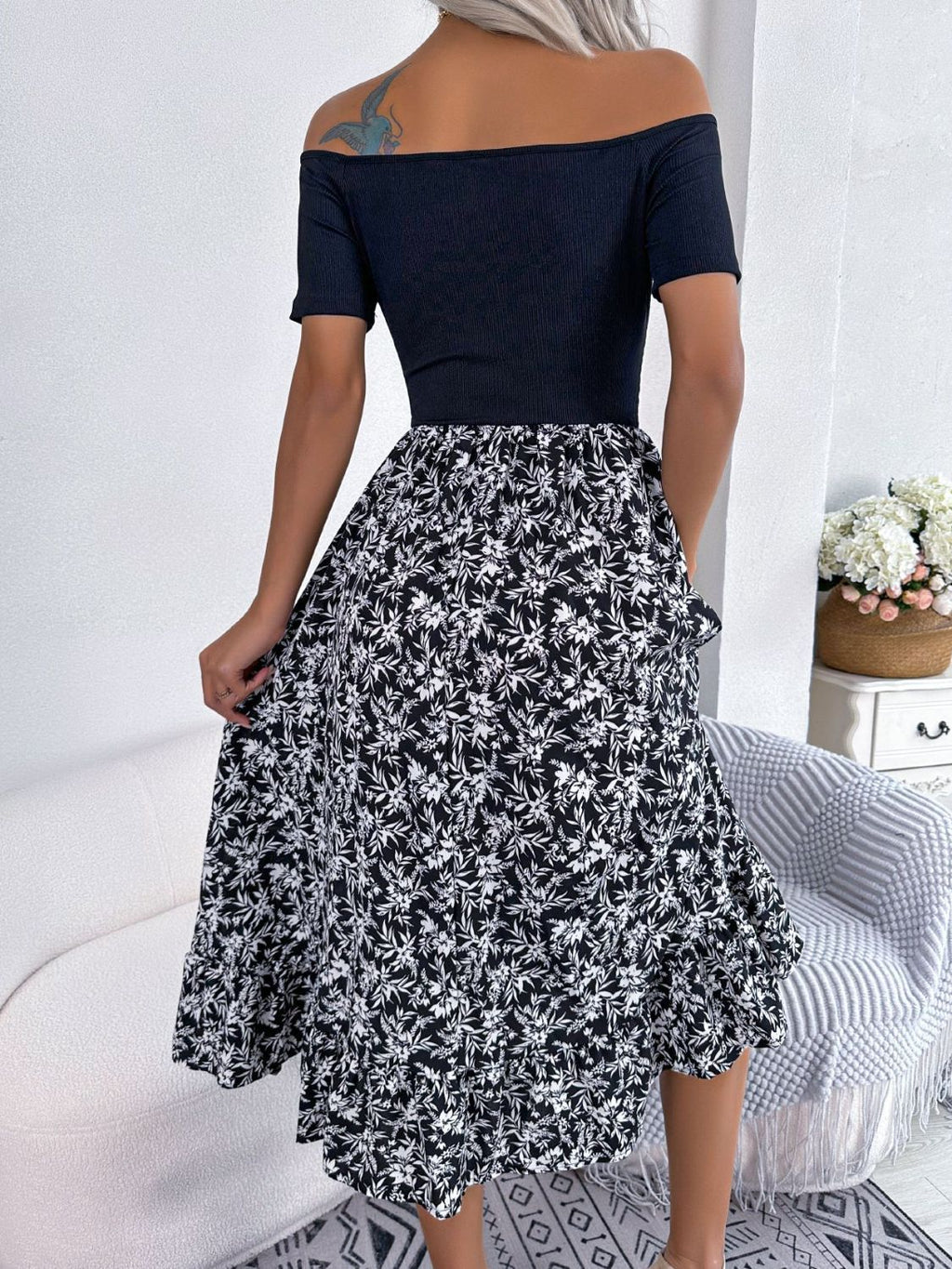 Printed Off-shoulder Ruffle Hem Dress (6)