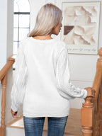 Cable-knit Round Neck Buttoned Sweater (8)