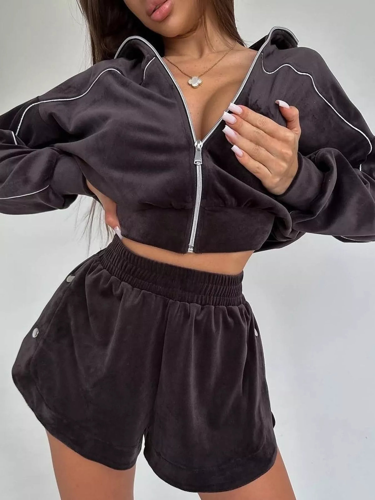 Zip-up Outerwear Shorts Set (4)