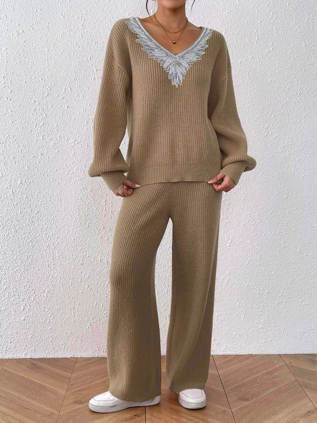 V-neck Sweater Pants Set (2)