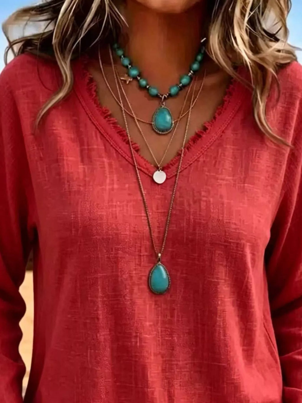 V-neck Frayed Hem Long Sleeve T-shirt (17)