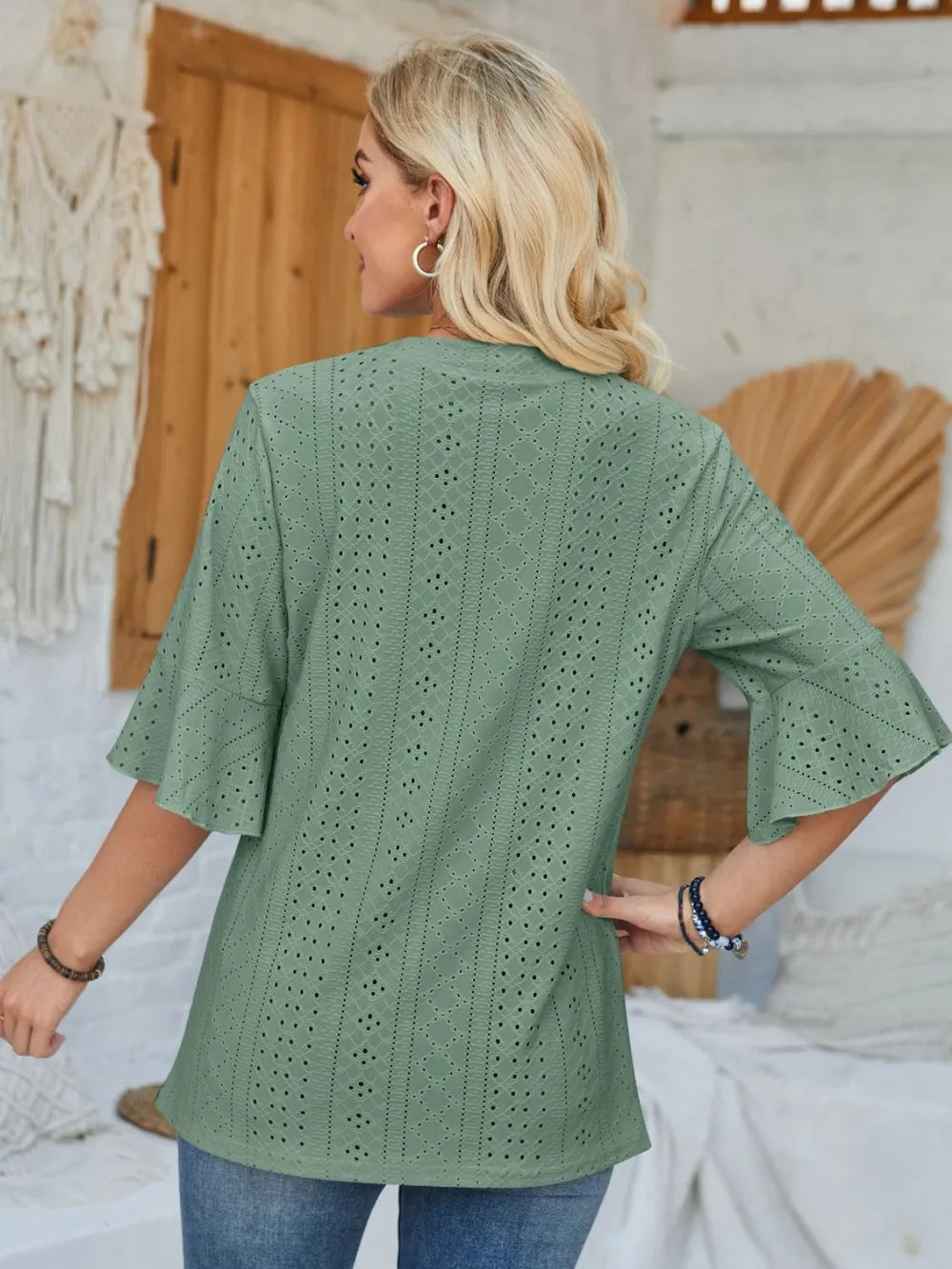 Eyelet Notched Half Sleeve T-shirt (15)