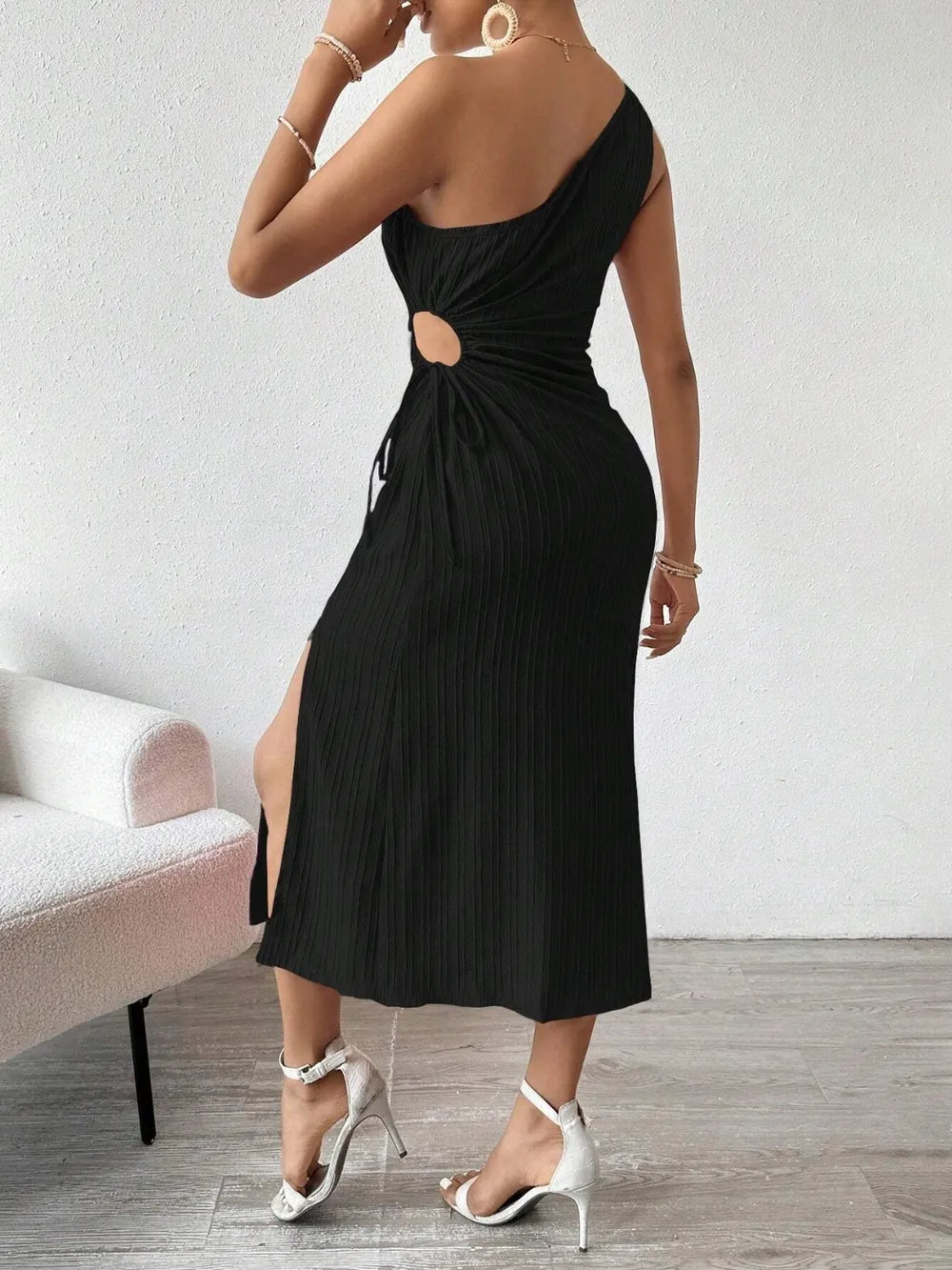 Side Slit Cutout Single Shoulder Dress (17)