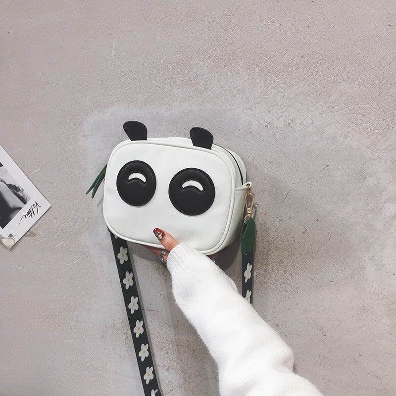 Panda Shoulder Bag variant CJBHNSNS21285-White