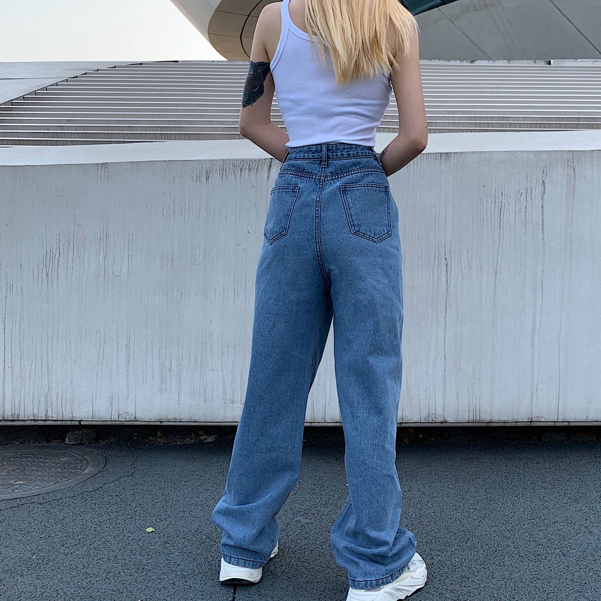 Floral Butterfly Print Wide-leg Jeans photo 2