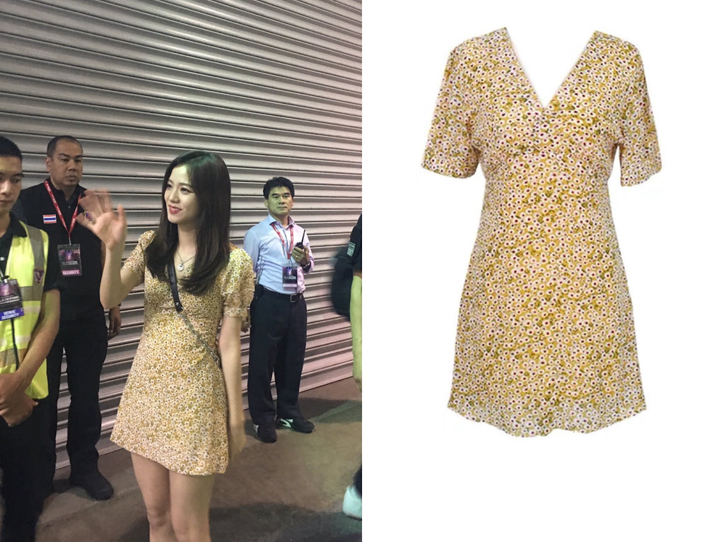 V-neck Chiffon Dress photo 3