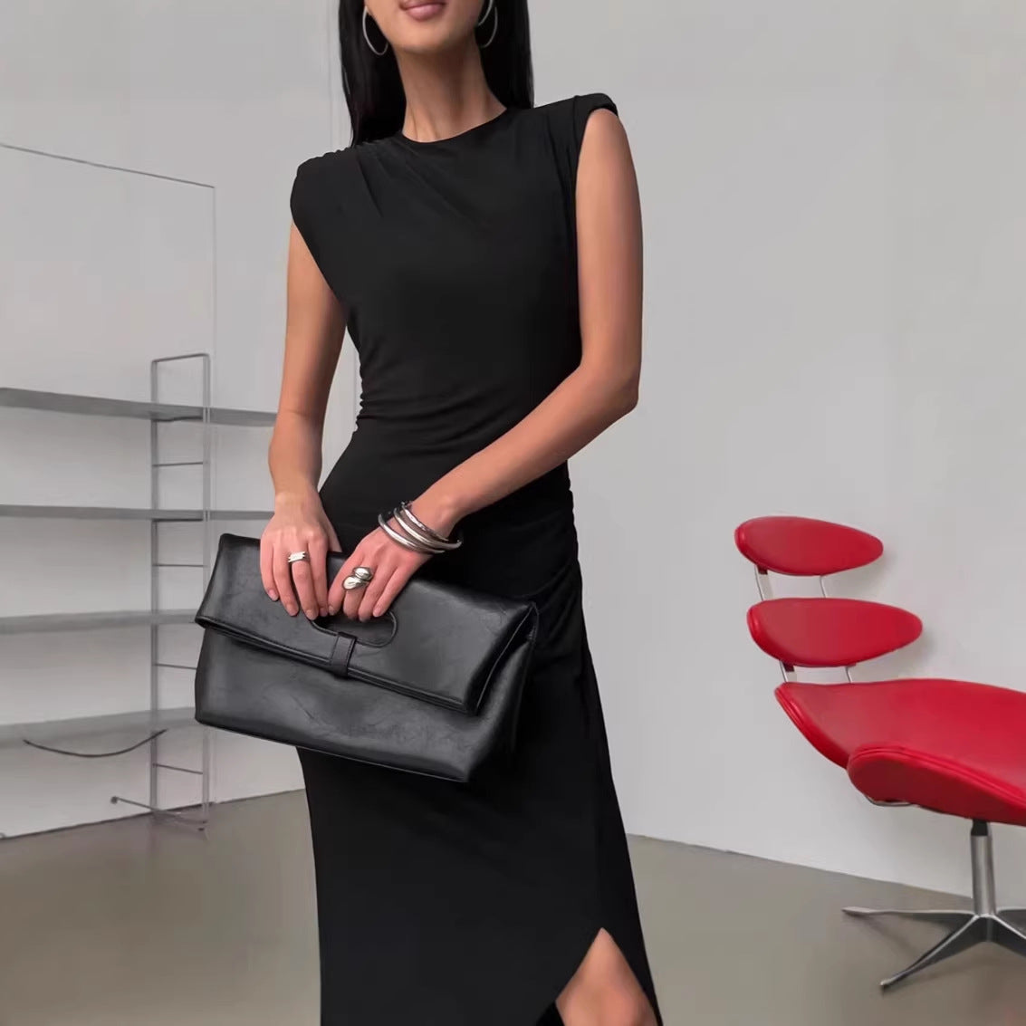 Spring Designer Crew-neck Defined-waist Dress photo 4