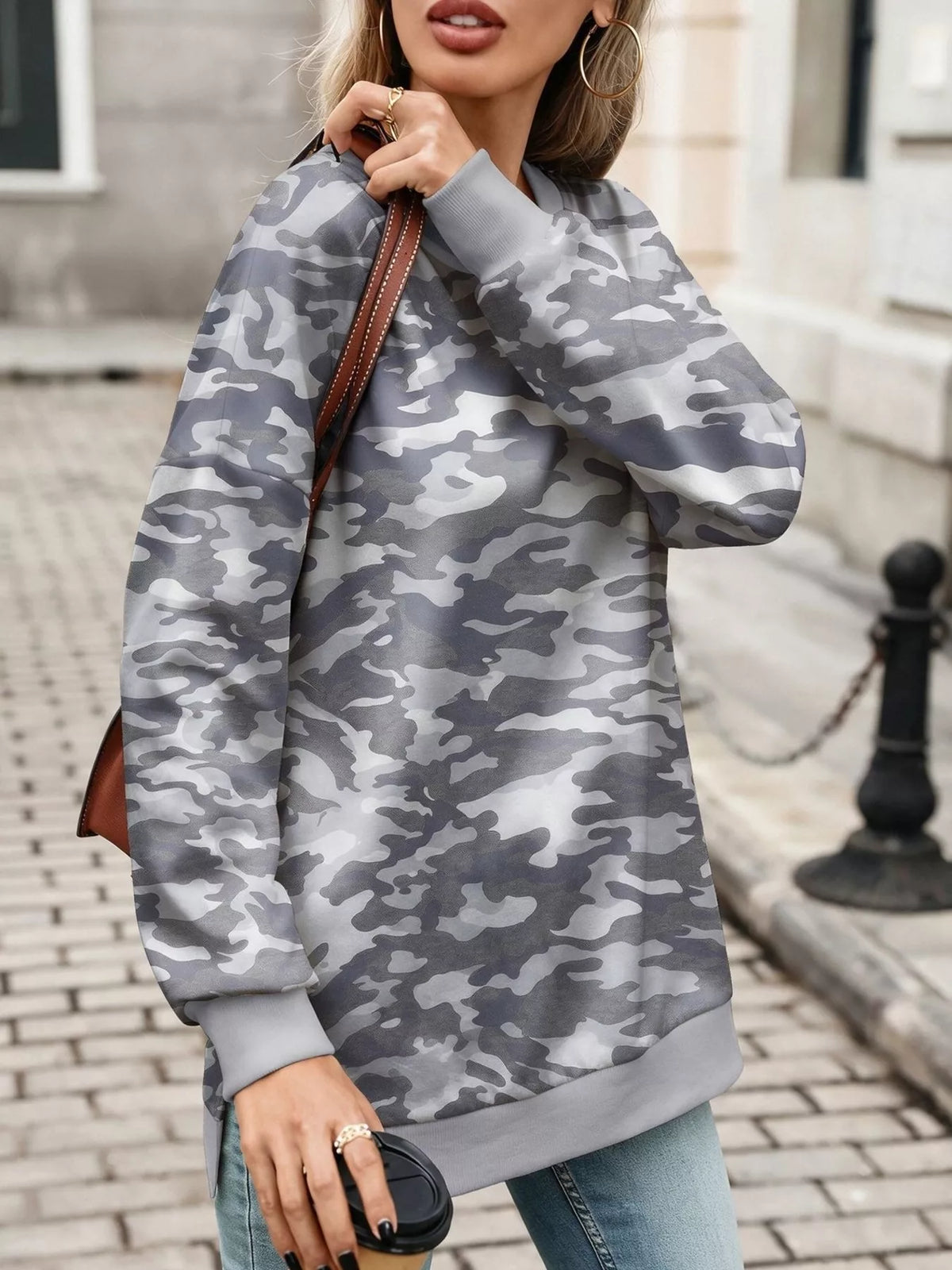 Camouflage Print Crewneck Sweatshirt (3)