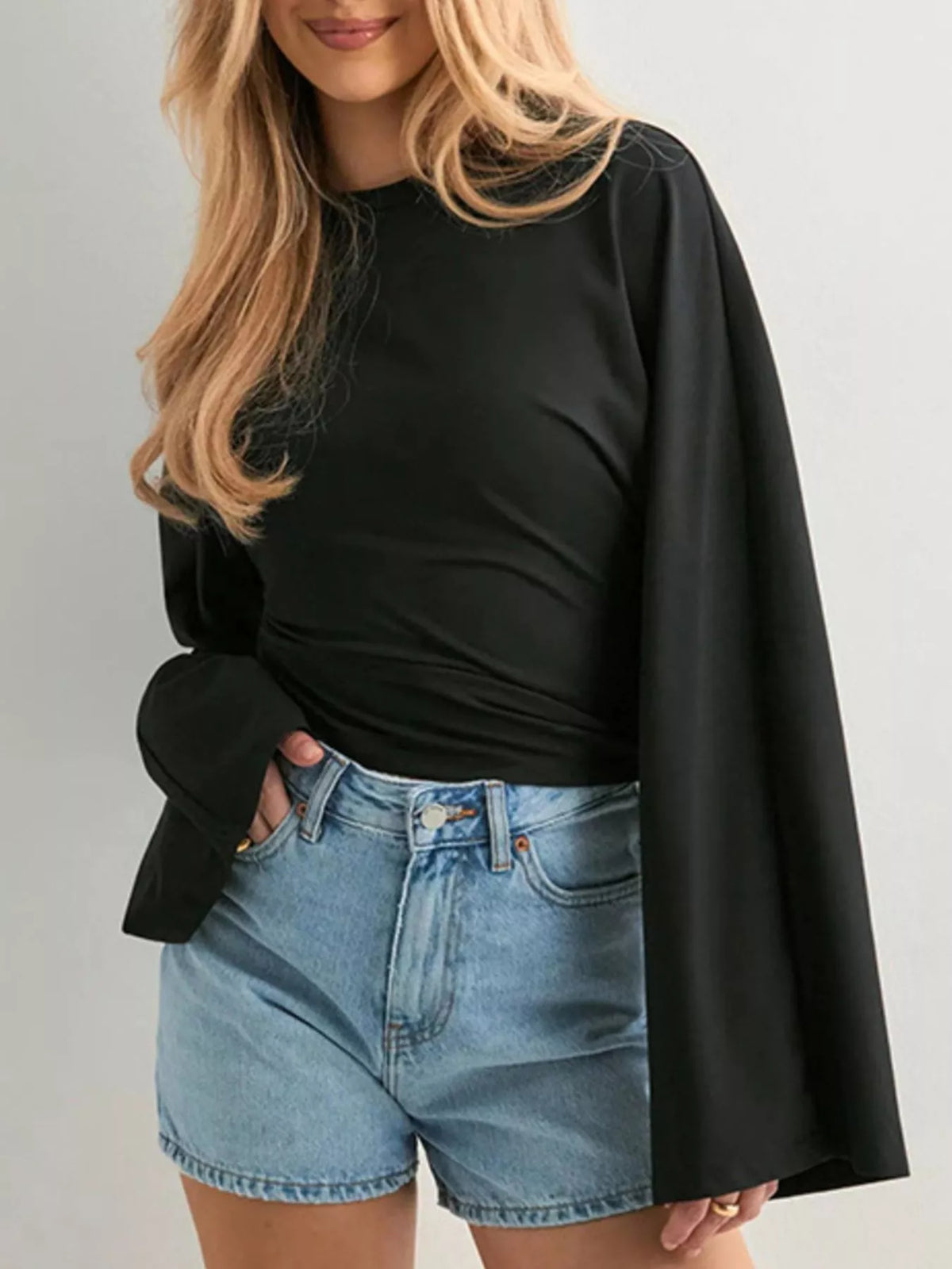 Full Size Long Sleeve Fitted T-shirt Plus (3)