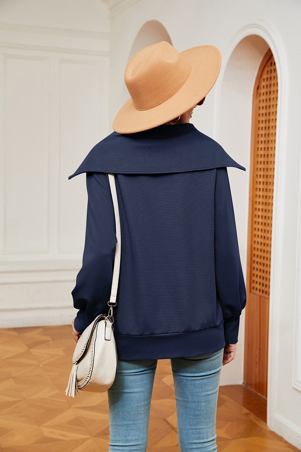 Half-zip Collared Sweatshirt (2)