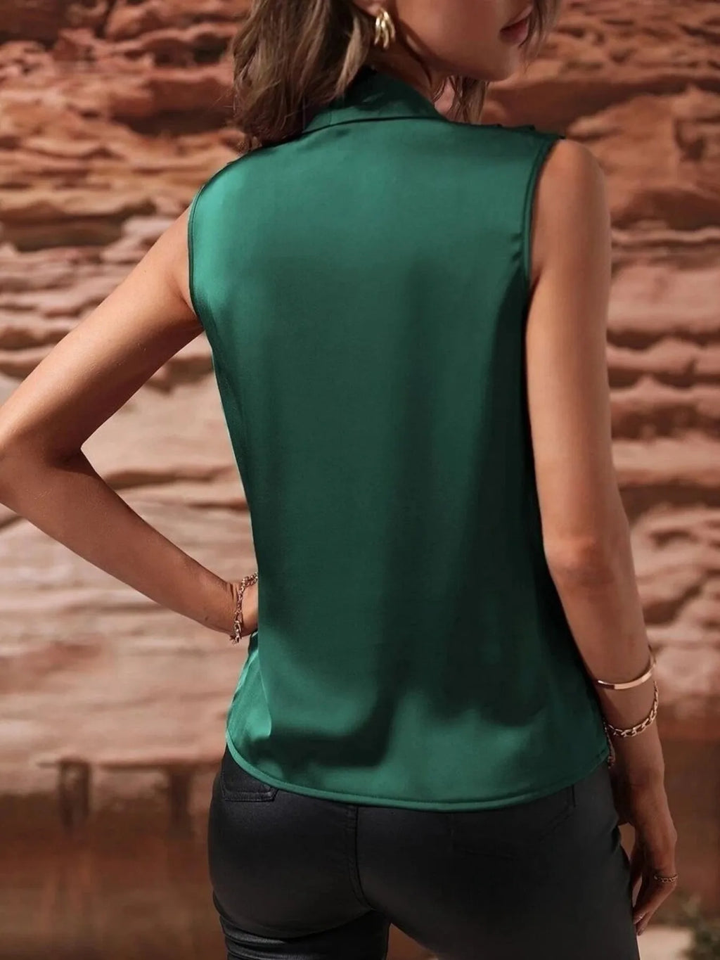 Sleeveless Wrap Draped Blouse (6)