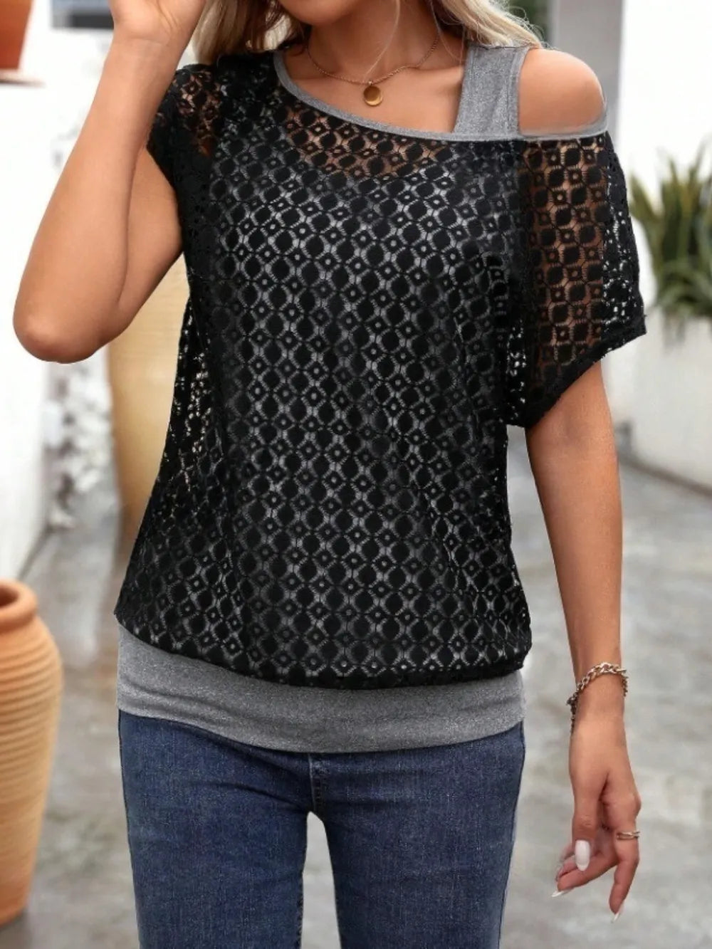 Lace Short Sleeve Fake Two Piece T-shirt (4)