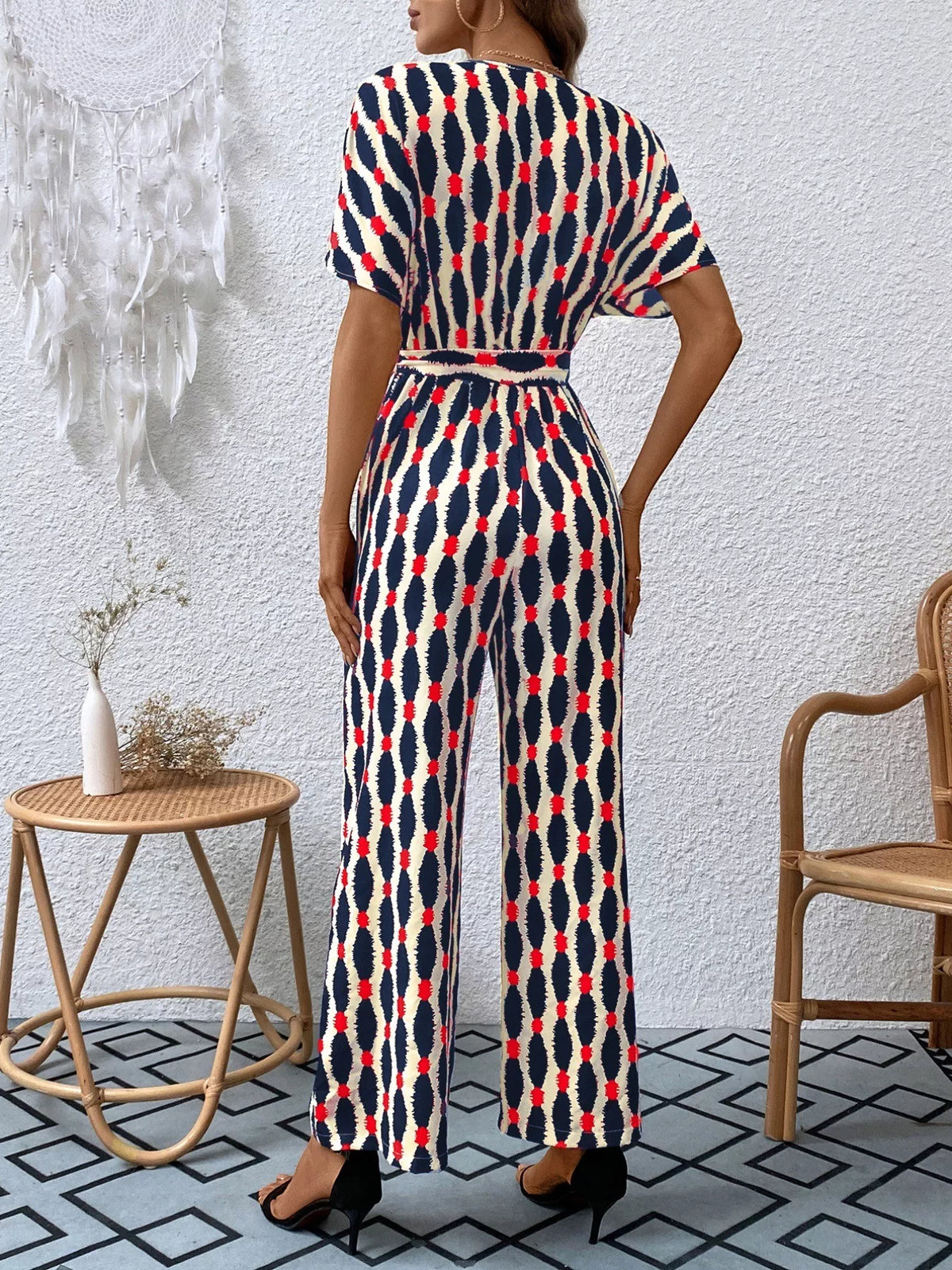Printed Surplice Tie Waist Short Sleeve Jumpsuit (21)