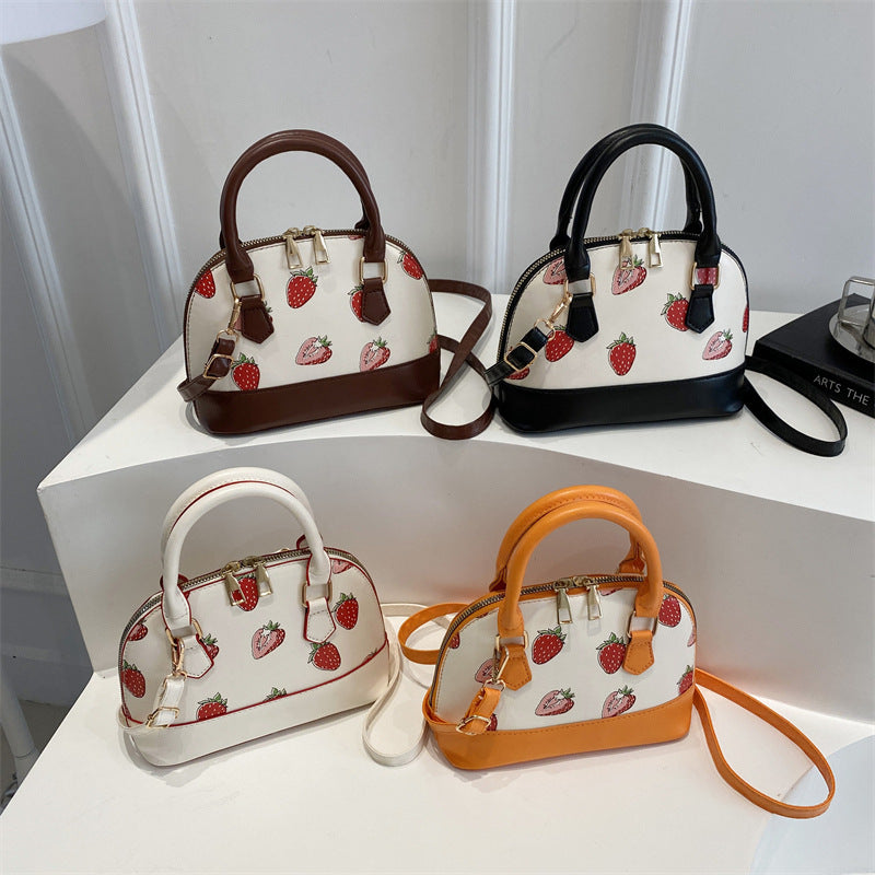 Cute Sweet Commuter Shell-shaped Shoulder Bag photo 3