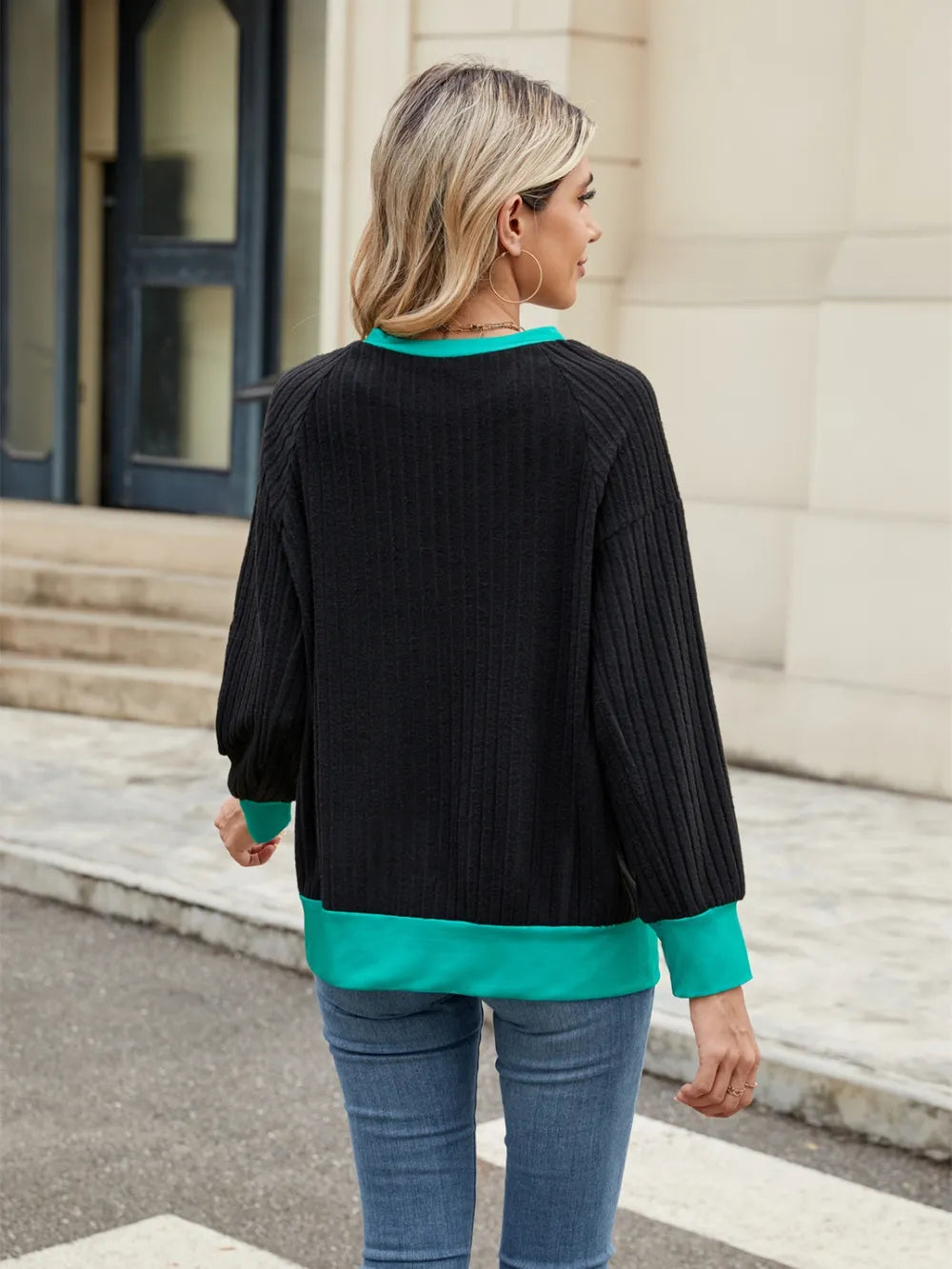 Contrast Trim Round Neck Long Sleeve T-shirt (16)