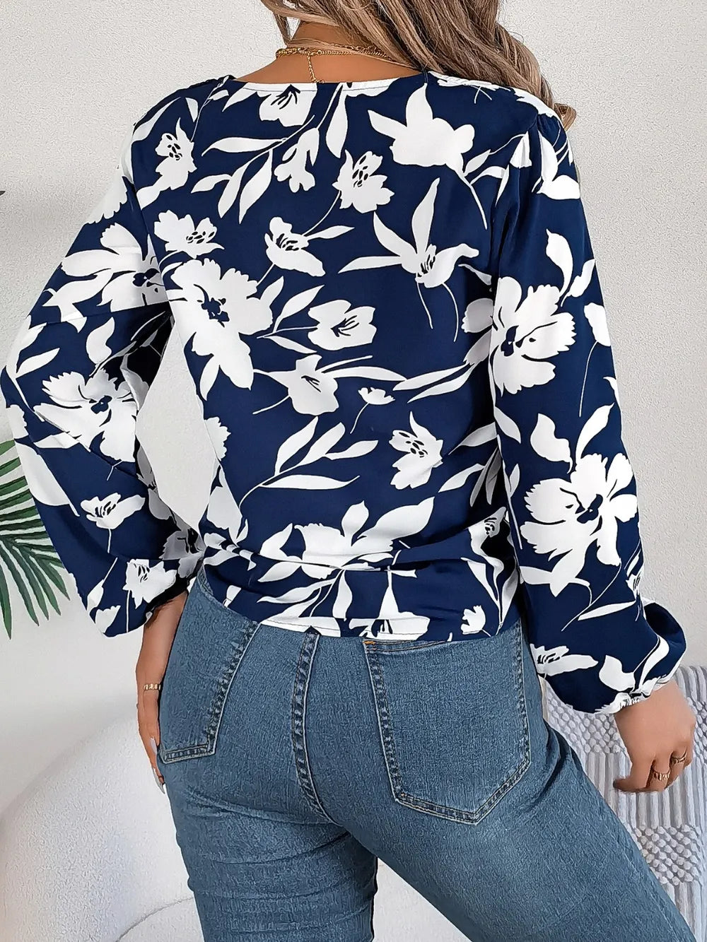 Printed V-neck Long Sleeve Blouse (14)