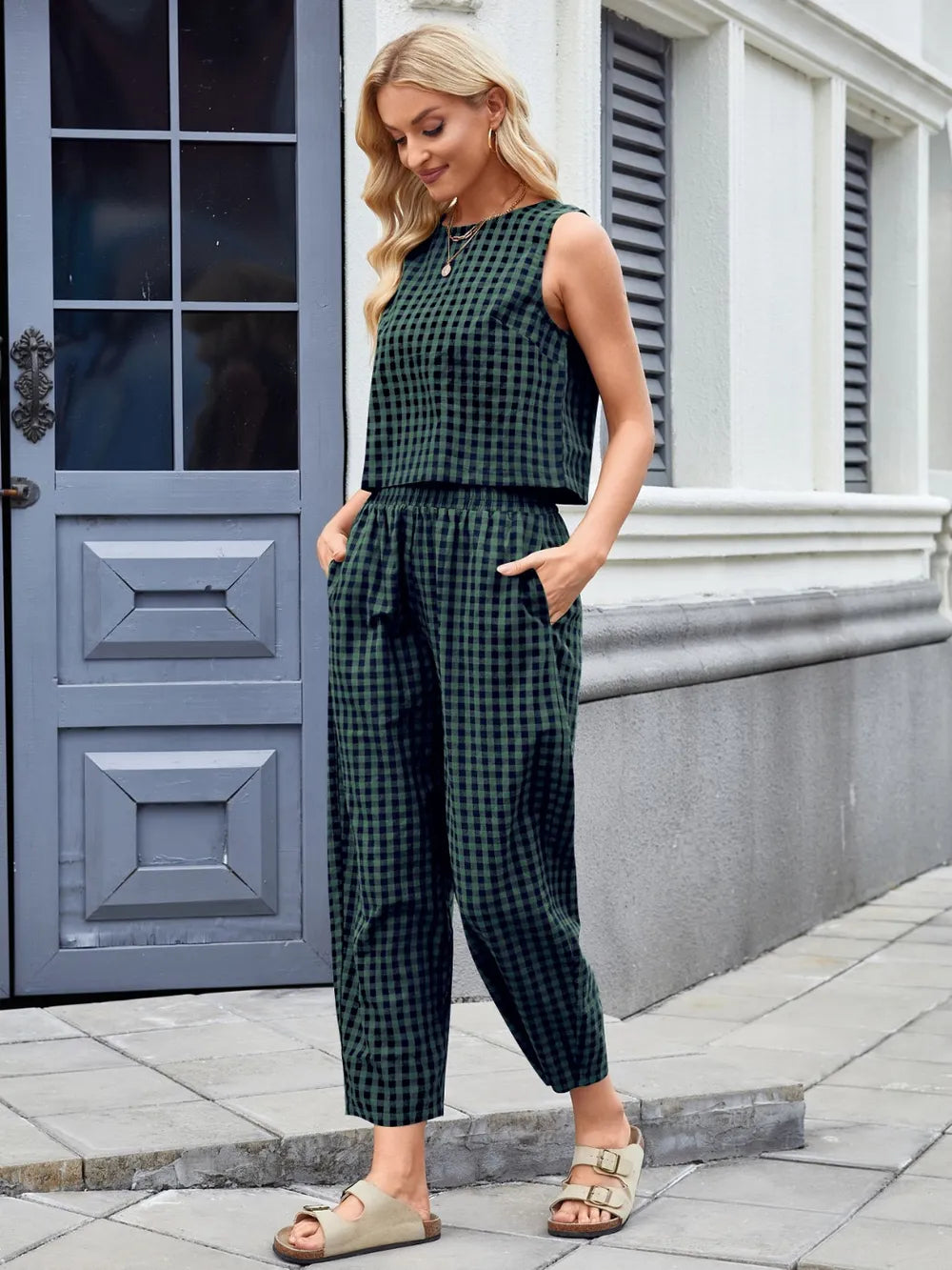 Plaid Sleeveless Top Pants Set (23)