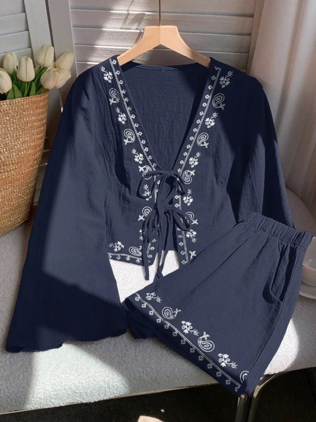 Embroidered Tie-front Top Shorts Set (18)