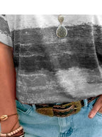 Contrast Round Neck Casual T-shirt (21)